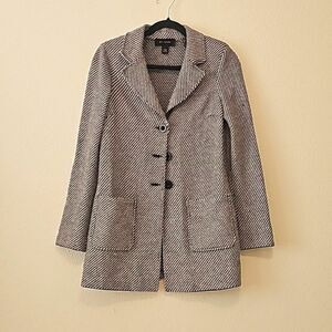 St. John vintage, stripped/Chevron pattern, knit blazer size small